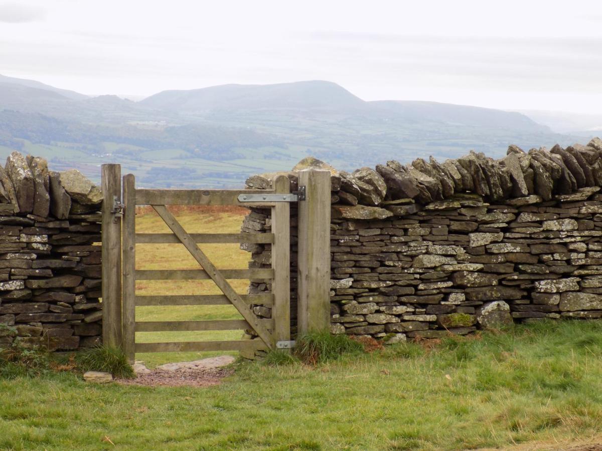 The Farmers Arms, Cwmdu Llanwddyn  ภายนอก รูปภาพ