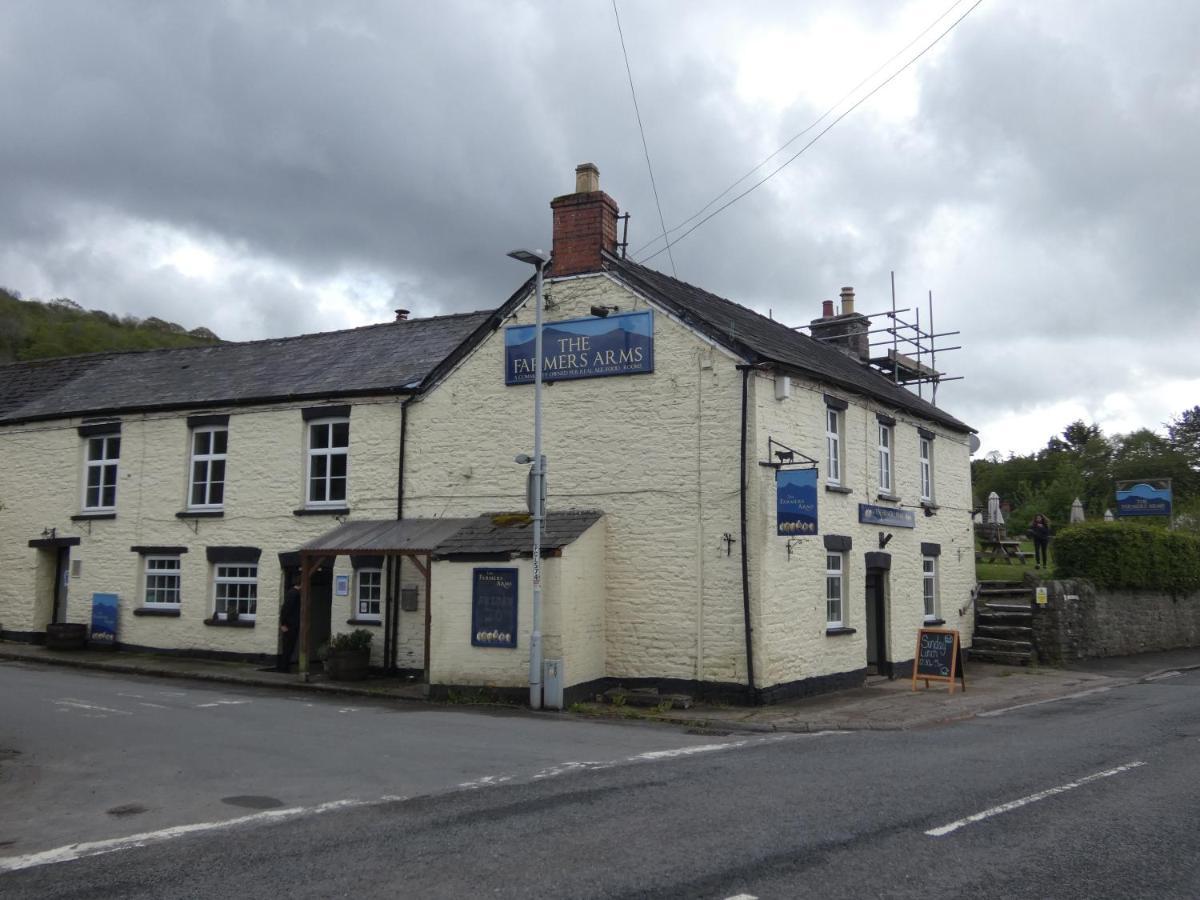 The Farmers Arms, Cwmdu Llanwddyn  ภายนอก รูปภาพ